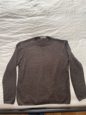 Inis Meain Men's Crewneck Sweater in Charcoal Brown